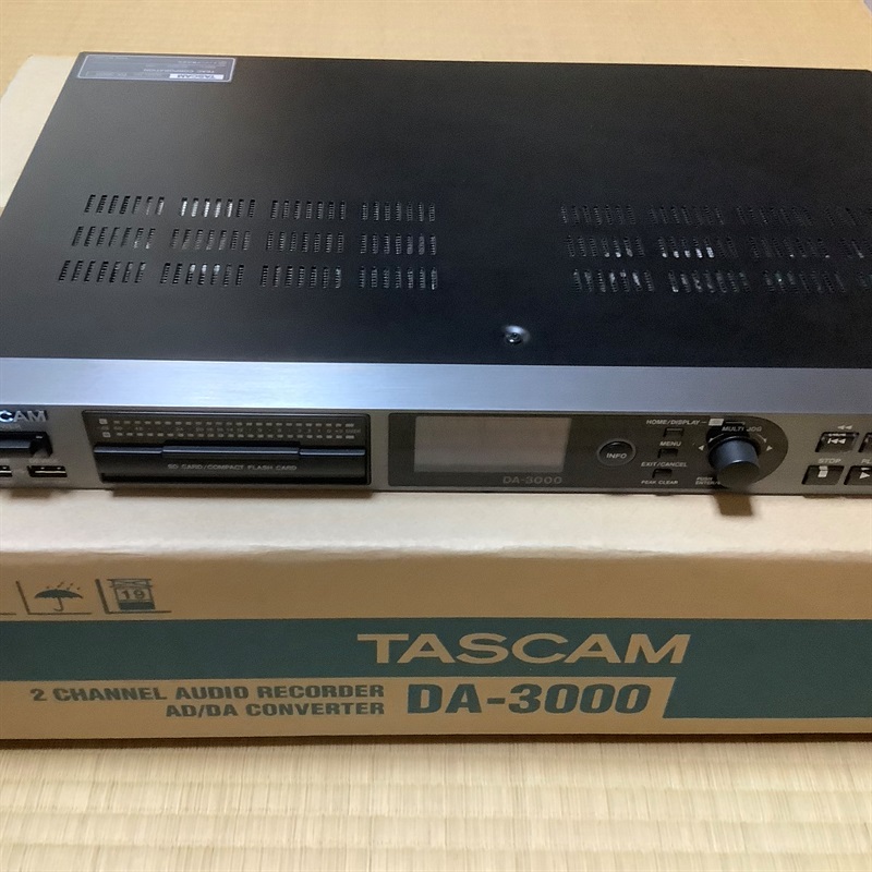 TASCAM DA-3000の画像